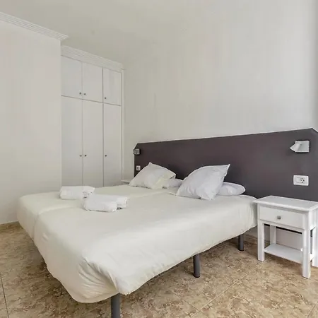 Albatros Apartment *